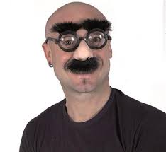 Occhiali naso baffi